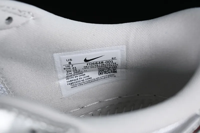 All categories Air Jordan Jordan series basketball shoes Air Jordan 1 Low Air Jordan 1 Low Golf "Gift Giving" AJ1 Joe 1 Golf Silver Low-top cultural and casual sneakers FD6848-001